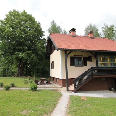 Holiday Home Winzerhaus Eva Spicnik Extérieur photo