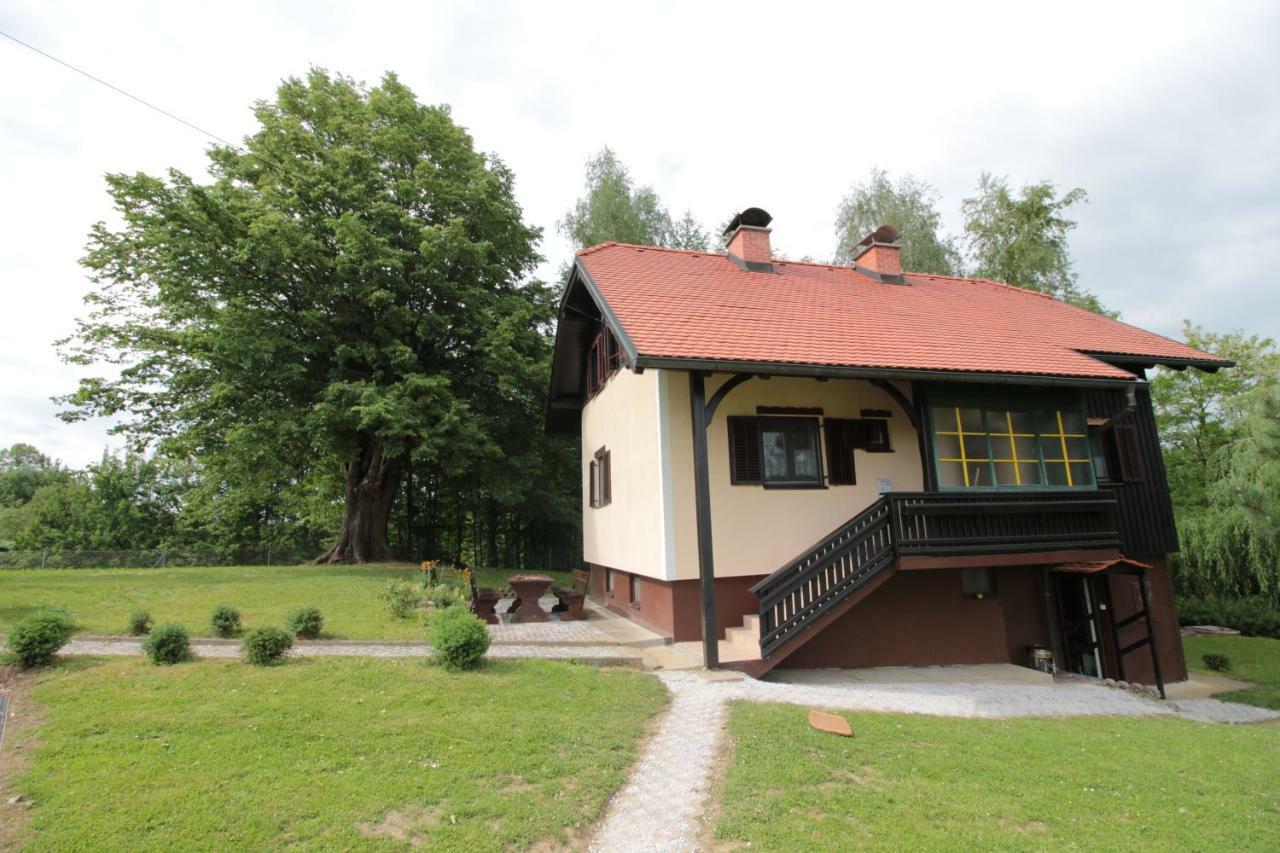 Holiday Home Winzerhaus Eva Spicnik Extérieur photo